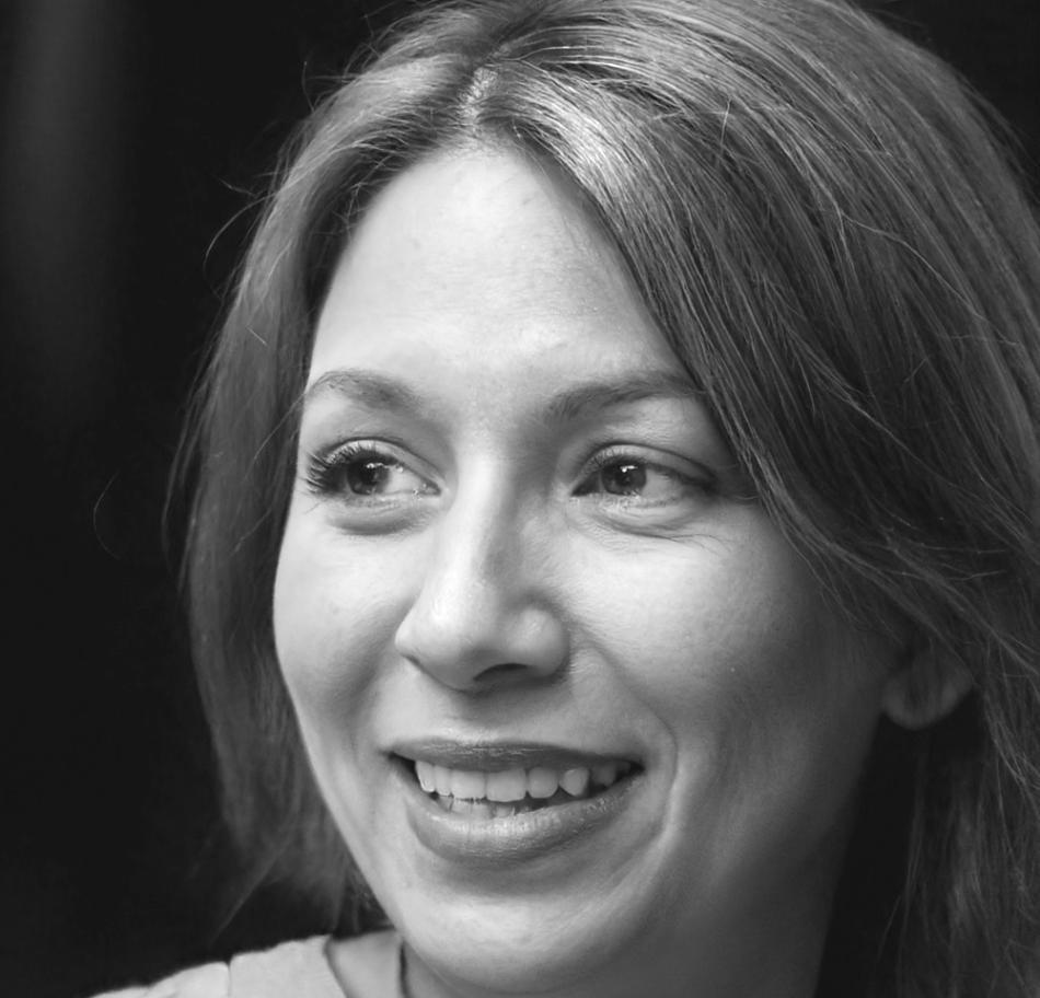Elena Rodríguez, Directora de Inversiones